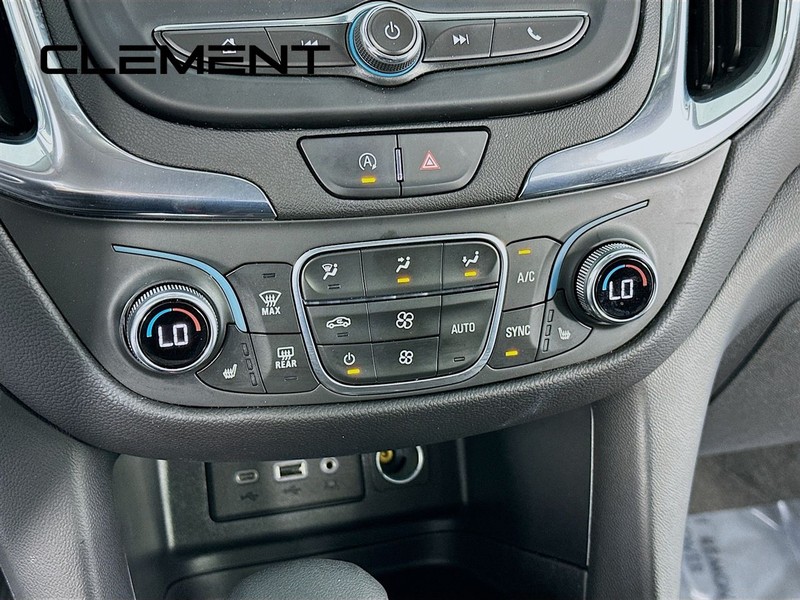 Chevrolet Equinox Vehicle Full-screen Gallery Image 22