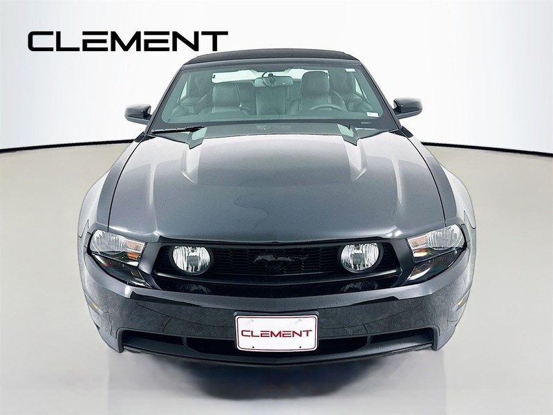 Ford Mustang Vehicle Image 03