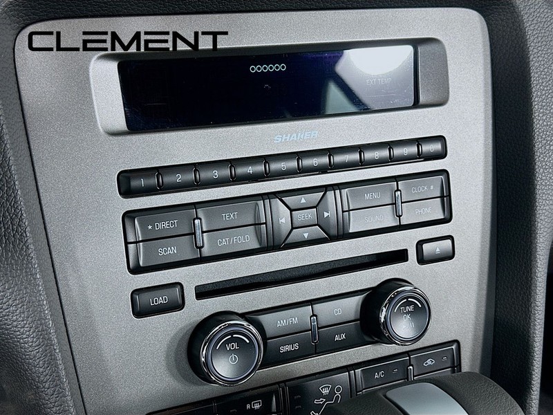 Ford Mustang Vehicle Image 19