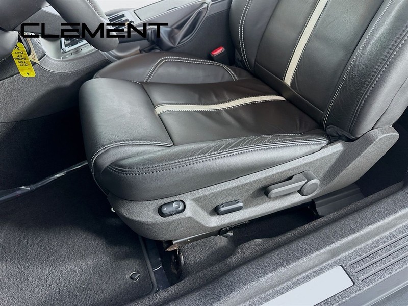 Ford Mustang Vehicle Image 27