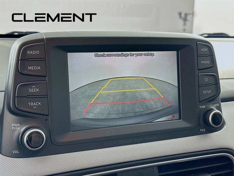 Hyundai Kona Vehicle Full-screen Gallery Image 20