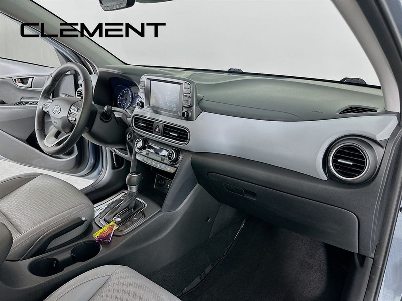 Hyundai Kona Vehicle Full-screen Gallery Image 35