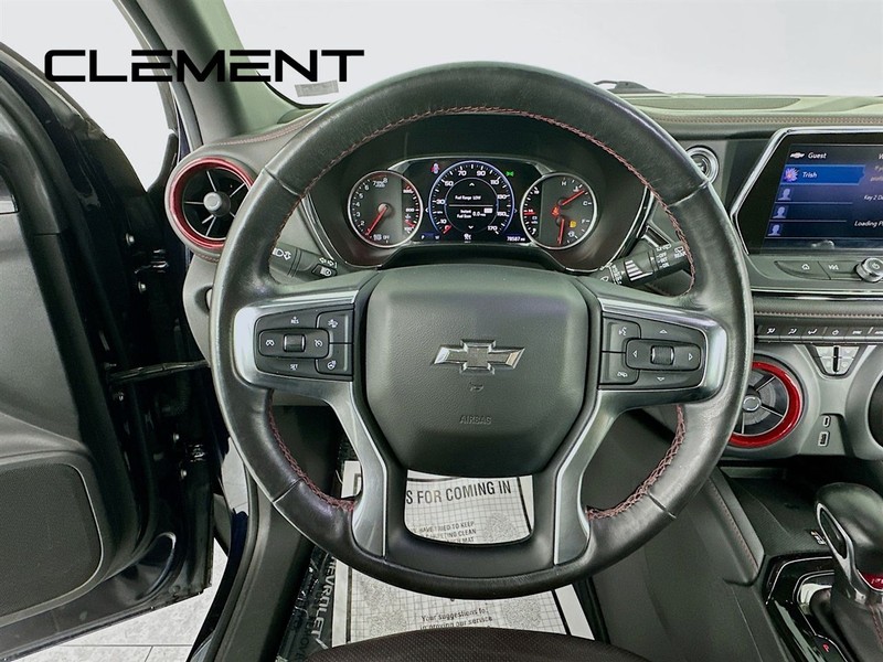 Chevrolet Blazer Vehicle Full-screen Gallery Image 15