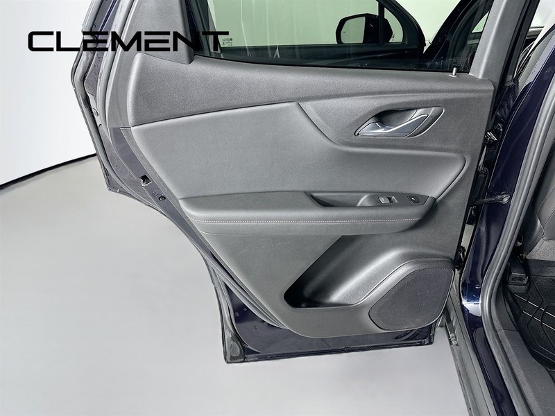 Chevrolet Blazer Vehicle Full-screen Gallery Image 32