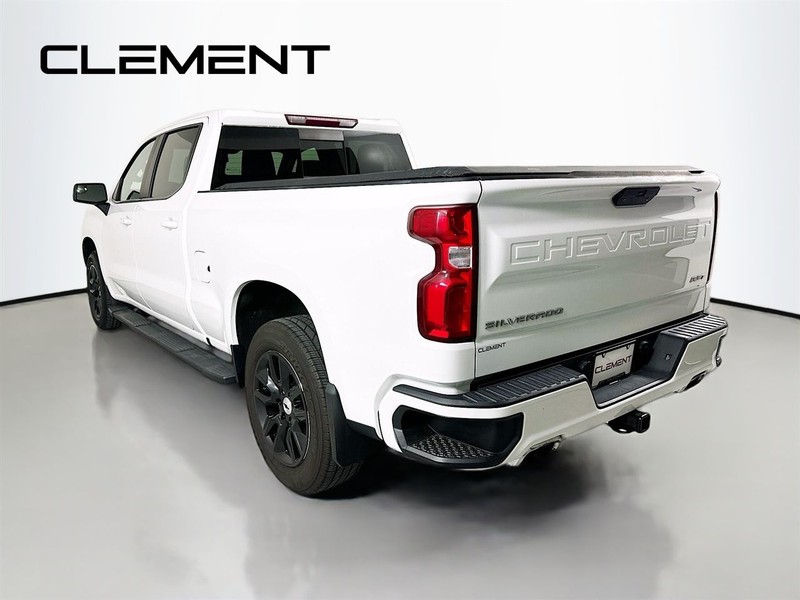 Chevrolet Silverado 1500 Vehicle Full-screen Gallery Image 10