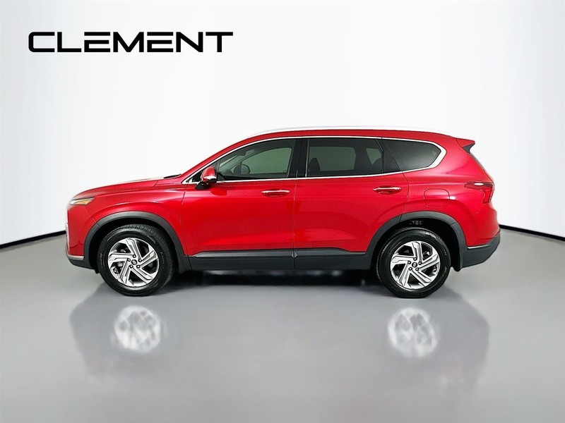 Hyundai Santa Fe Vehicle Full-screen Gallery Image 6