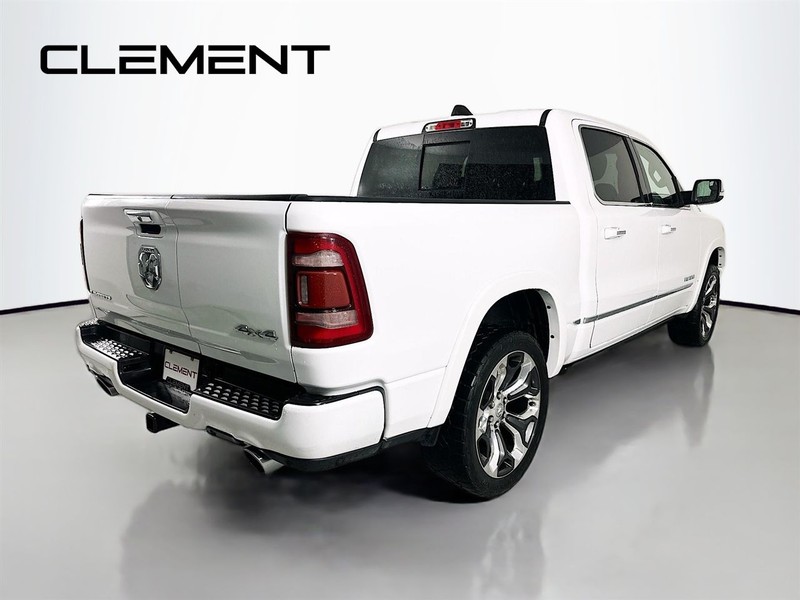 Ram 1500 Vehicle Full-screen Gallery Image 7