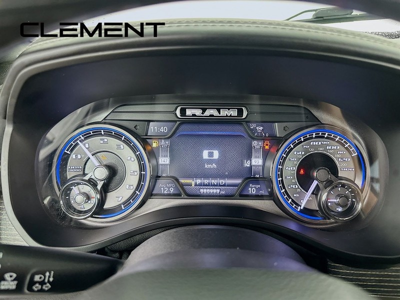 Ram 1500 Vehicle Full-screen Gallery Image 17