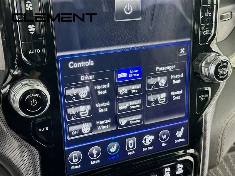 Ram 1500 Vehicle Full-screen Gallery Image 20
