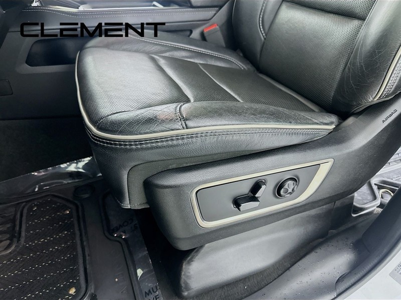 Ram 1500 Vehicle Full-screen Gallery Image 29
