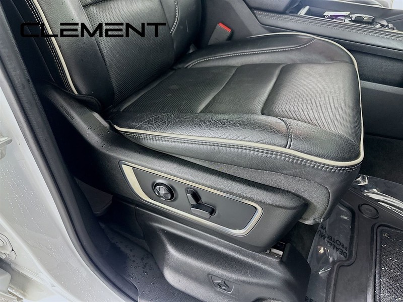 Ram 1500 Vehicle Full-screen Gallery Image 33