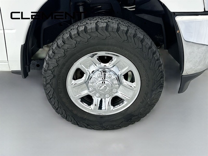 Ram 2500 Vehicle Full-screen Gallery Image 34
