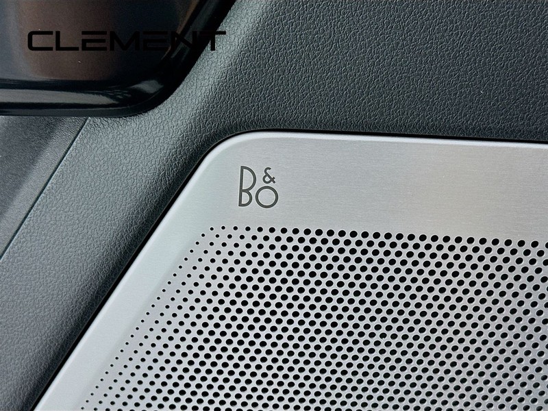 Ford F-150 Vehicle Full-screen Gallery Image 27