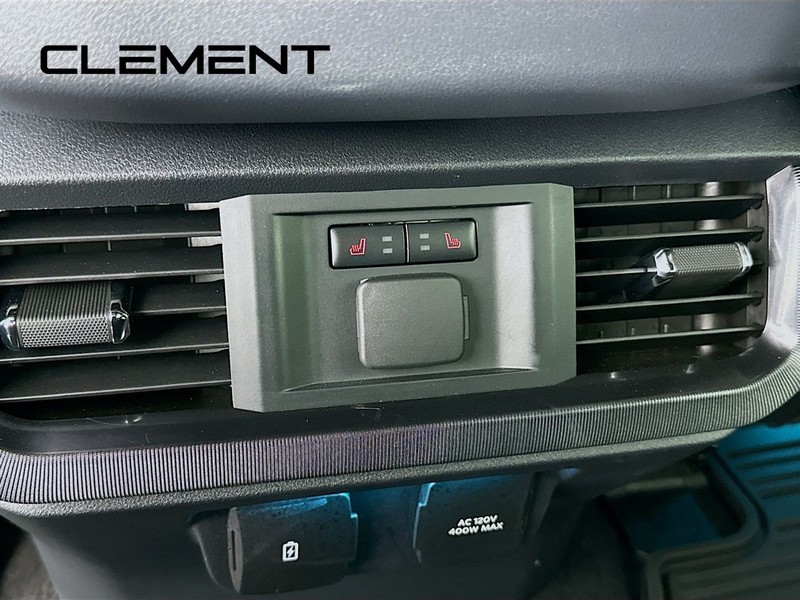 Ford F-150 Vehicle Full-screen Gallery Image 34