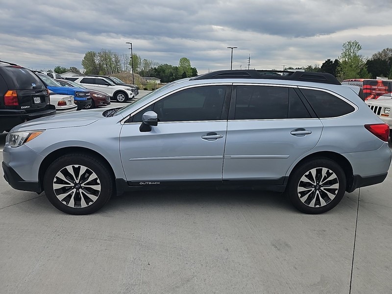 Subaru Outback Vehicle Image 02