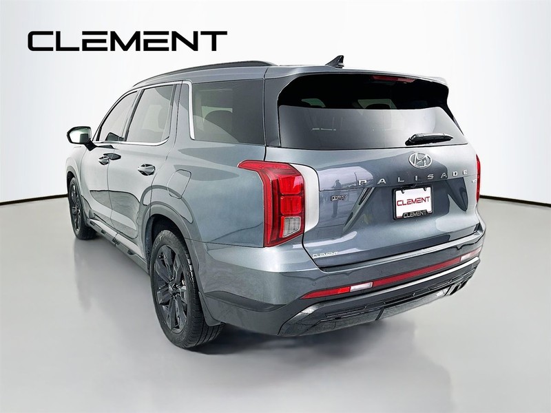 Hyundai Palisade Vehicle Full-screen Gallery Image 10