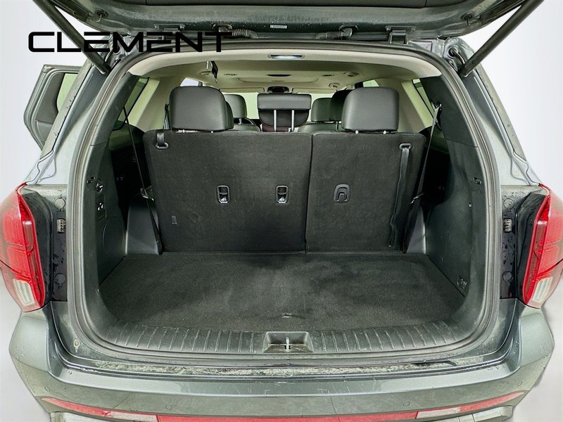 Hyundai Palisade Vehicle Full-screen Gallery Image 11