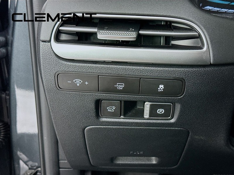 Hyundai Palisade Vehicle Full-screen Gallery Image 14