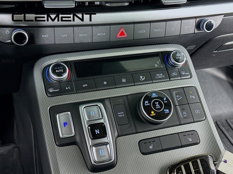 Hyundai Palisade Vehicle Full-screen Gallery Image 22