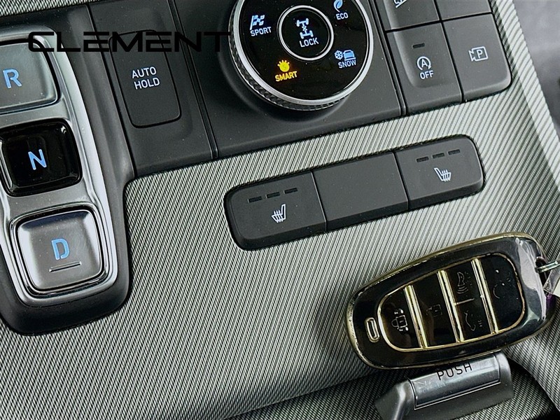 Hyundai Palisade Vehicle Full-screen Gallery Image 23