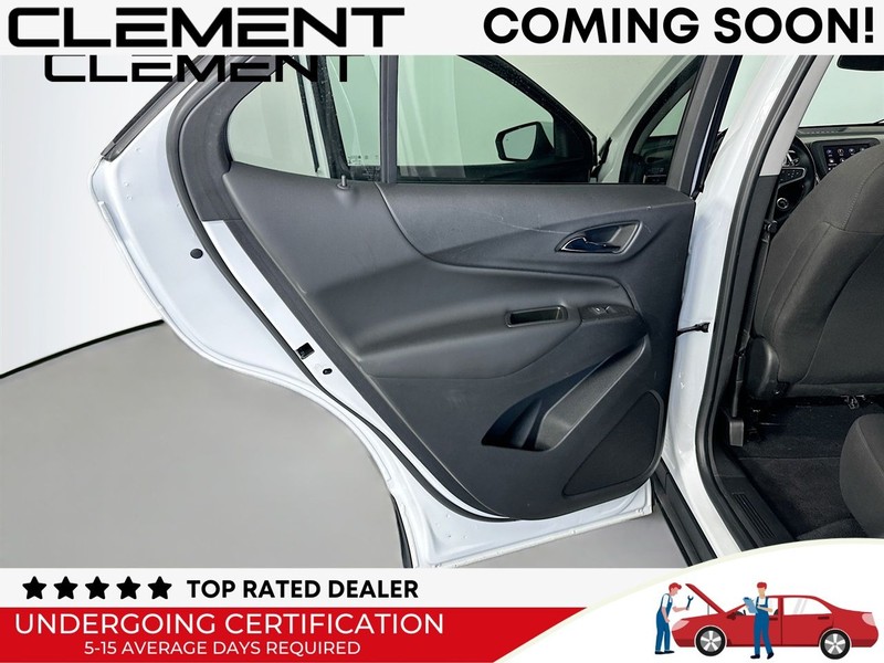 Chevrolet Equinox Vehicle Full-screen Gallery Image 30