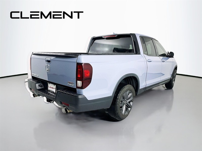 Honda Ridgeline Vehicle Full-screen Gallery Image 7