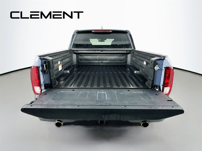 Honda Ridgeline Vehicle Full-screen Gallery Image 11