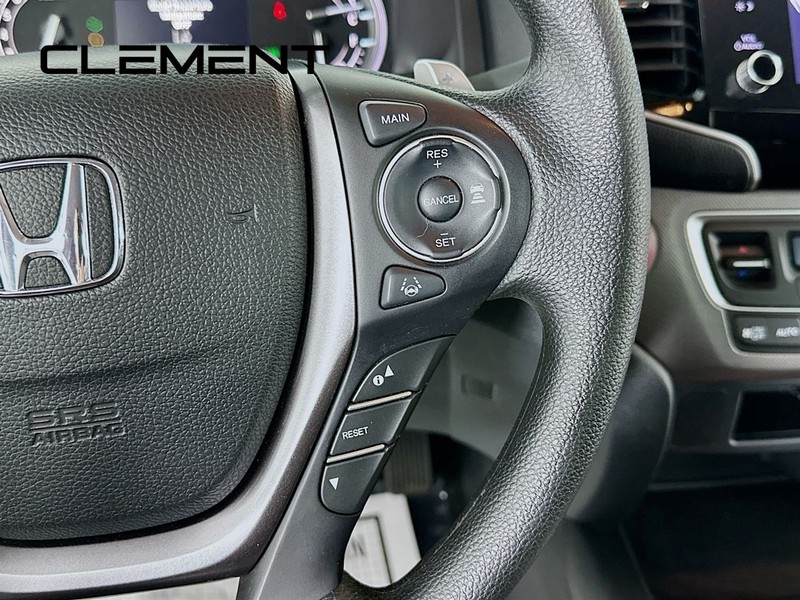 Honda Ridgeline Vehicle Full-screen Gallery Image 17