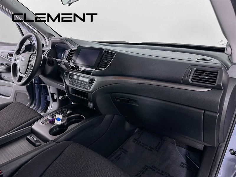 Honda Ridgeline Vehicle Full-screen Gallery Image 32
