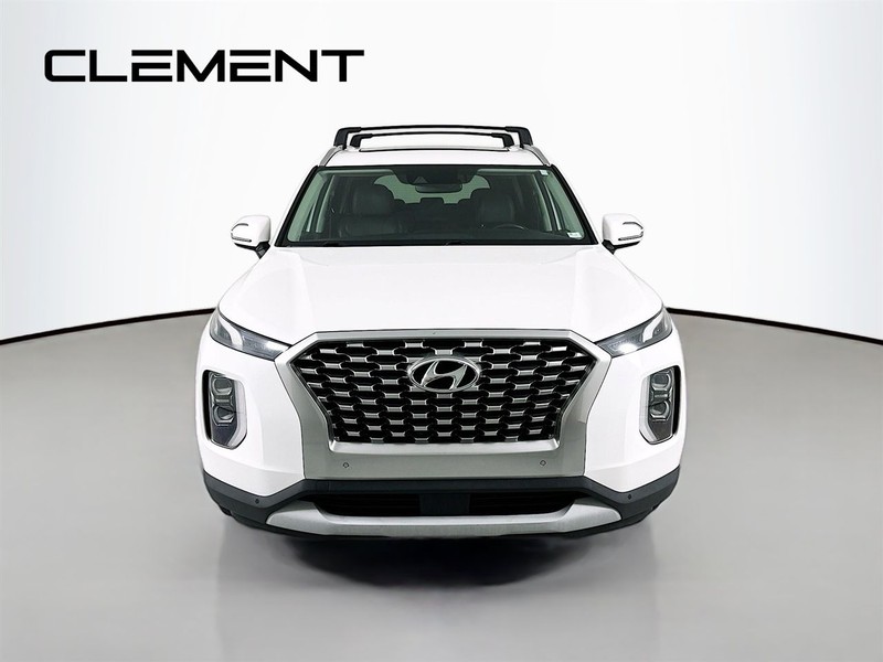 Hyundai Palisade Vehicle Full-screen Gallery Image 3