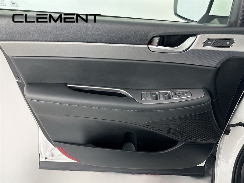 Hyundai Palisade Vehicle Full-screen Gallery Image 28