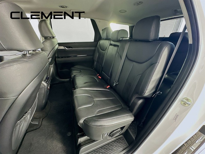 Hyundai Palisade Vehicle Full-screen Gallery Image 32