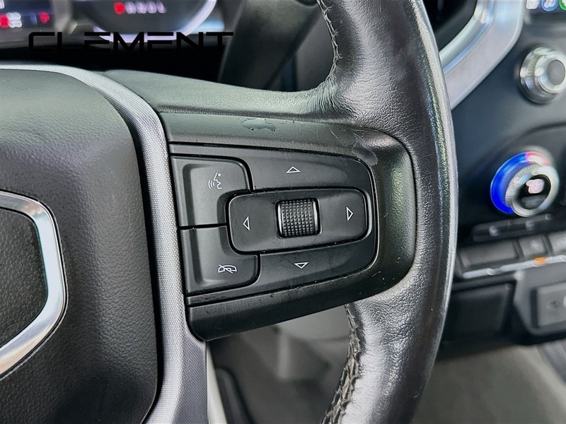 GMC Sierra 1500 Vehicle Full-screen Gallery Image 17