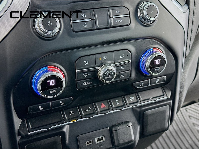 GMC Sierra 1500 Vehicle Full-screen Gallery Image 22