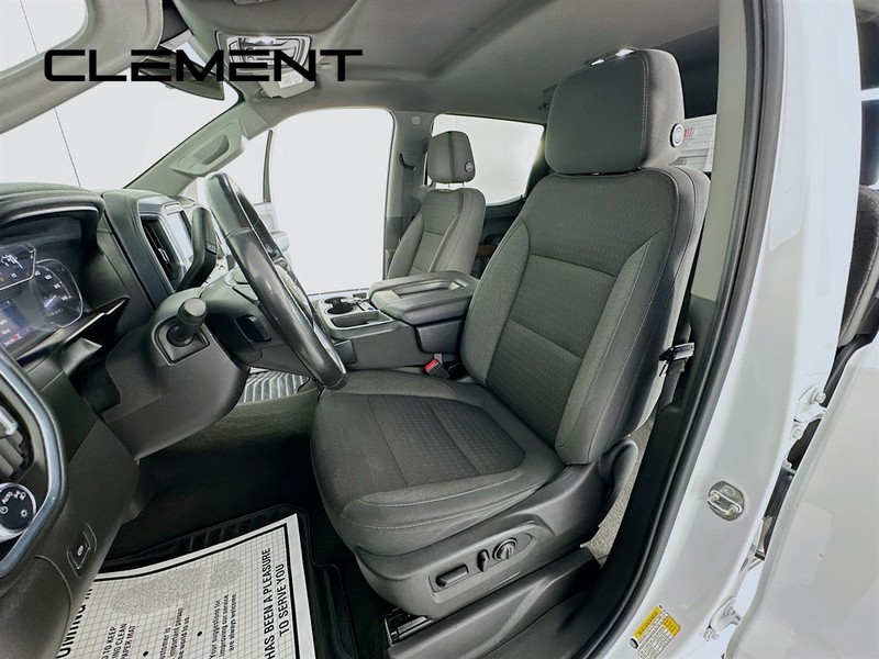 GMC Sierra 1500 Vehicle Full-screen Gallery Image 29