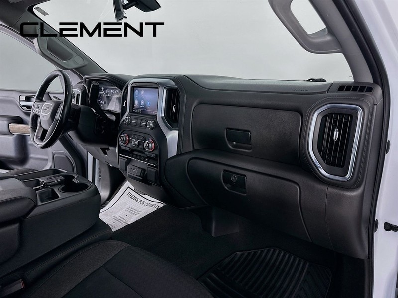 GMC Sierra 1500 Vehicle Full-screen Gallery Image 33