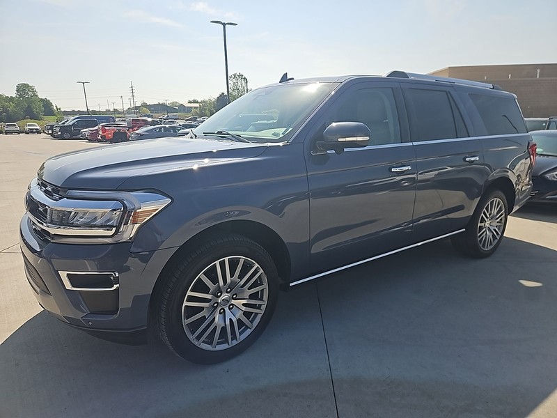 Ford Expedition Max Vehicle Image 02