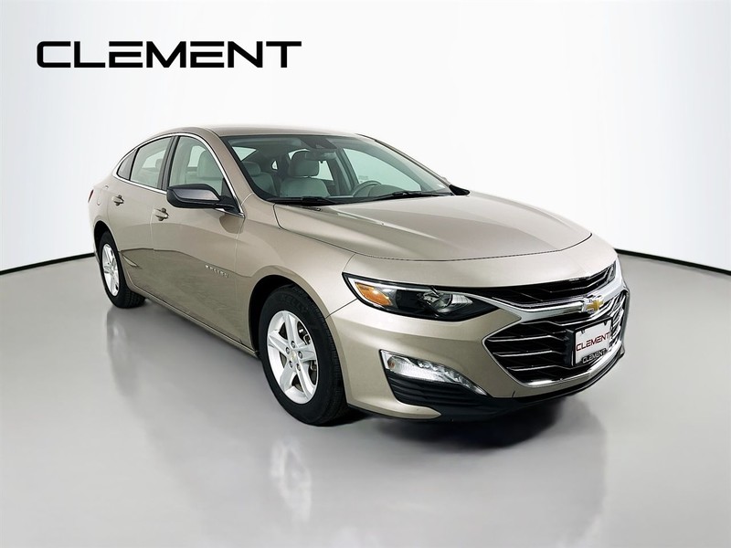 Chevrolet Malibu Vehicle Full-screen Gallery Image 05