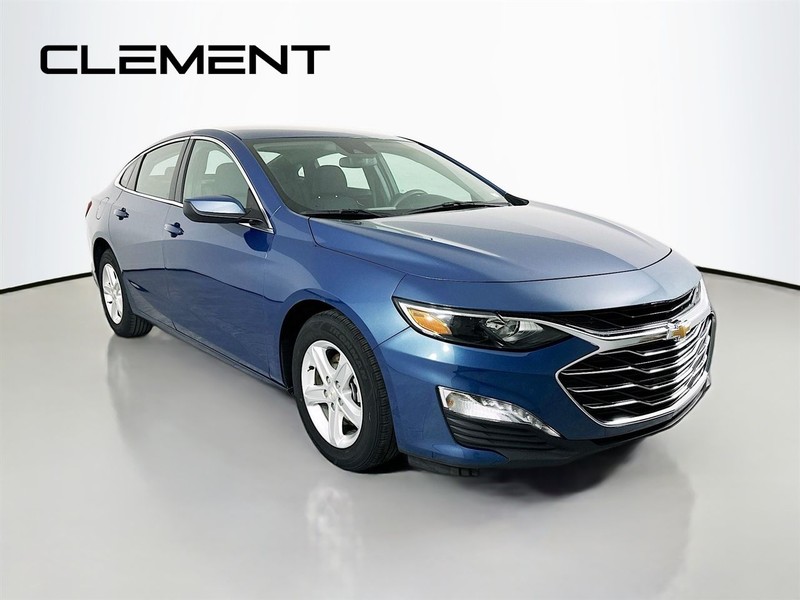 Chevrolet Malibu Vehicle Full-screen Gallery Image 05