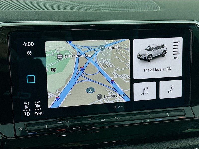 Volkswagen Atlas Vehicle Full-screen Gallery Image 15