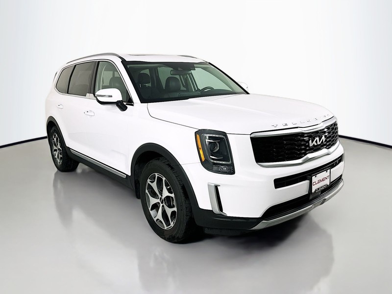 Kia Telluride Vehicle Full-screen Gallery Image 3