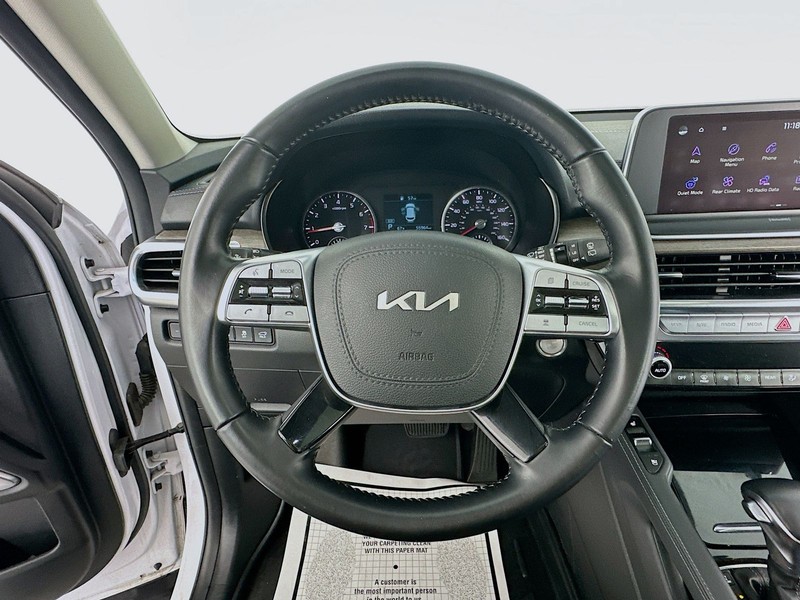 Kia Telluride Vehicle Full-screen Gallery Image 11