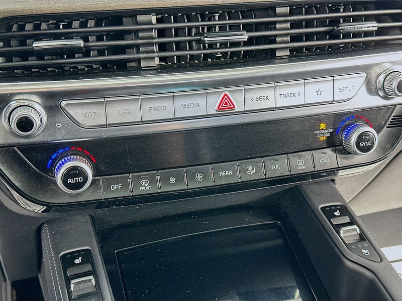 Kia Telluride Vehicle Full-screen Gallery Image 17