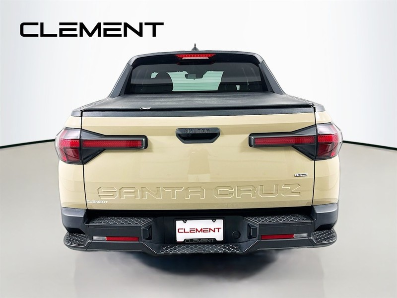 Hyundai Santa Cruz Vehicle Full-screen Gallery Image 8