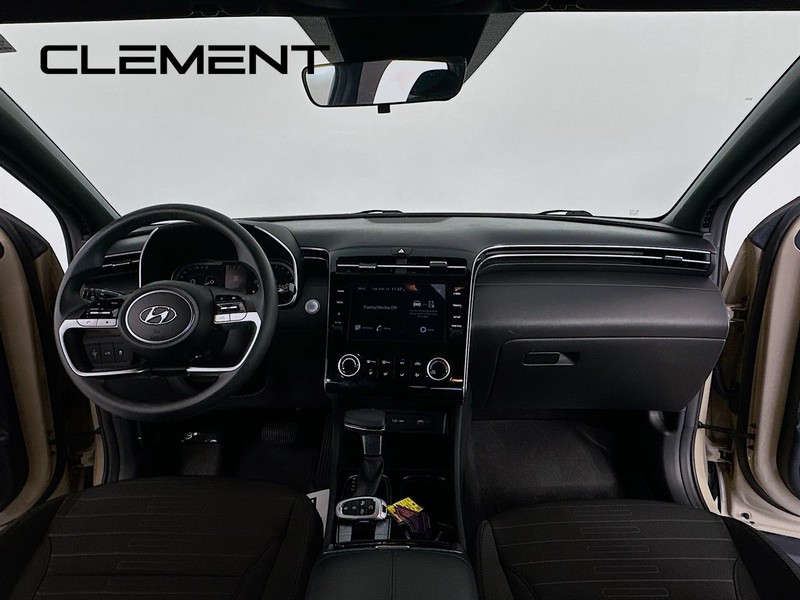 Hyundai Santa Cruz Vehicle Full-screen Gallery Image 12