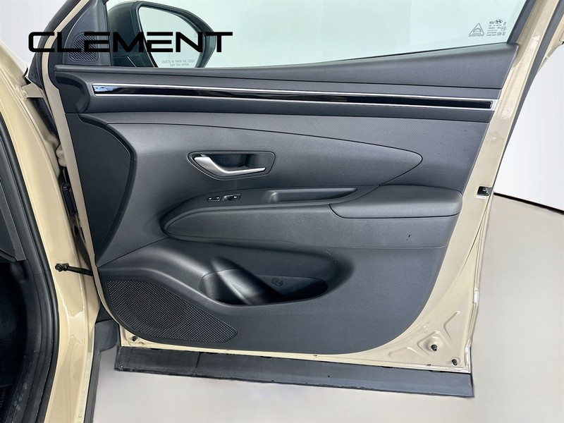 Hyundai Santa Cruz Vehicle Full-screen Gallery Image 34