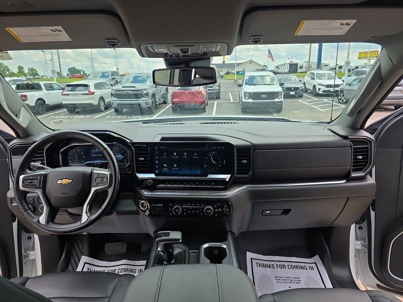 Chevrolet Silverado 1500 Vehicle Image 09