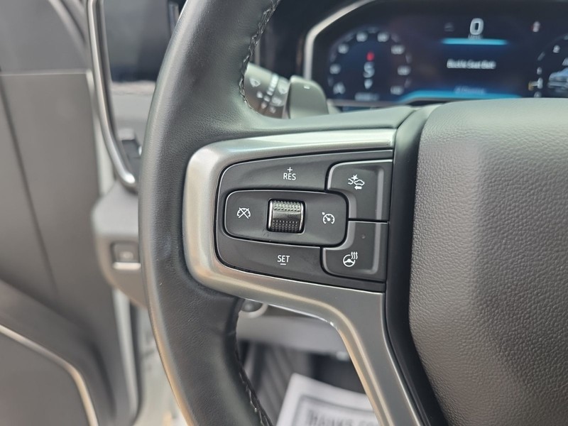 Chevrolet Silverado 1500 Vehicle Image 12