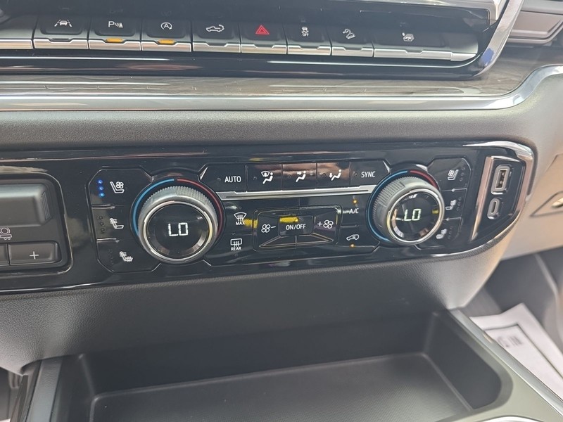 Chevrolet Silverado 1500 Vehicle Image 16