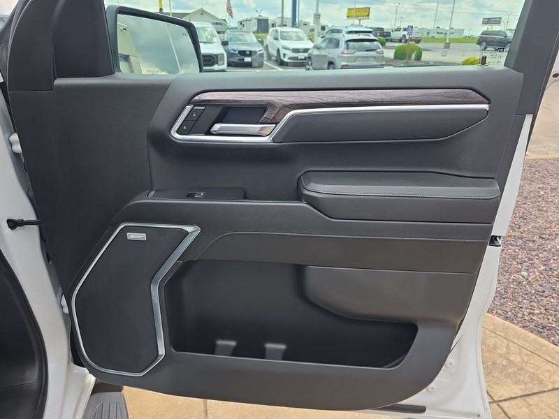 Chevrolet Silverado 1500 Vehicle Image 29